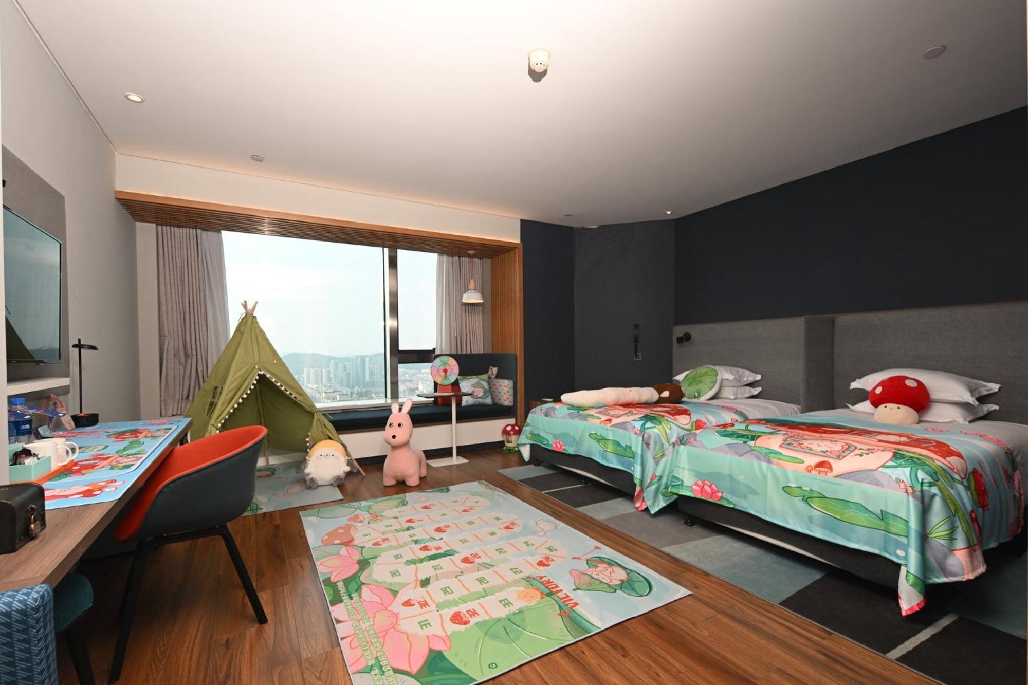 Holiday Inn Express Zhoushan Dinghai By Ihg מראה חיצוני תמונה
